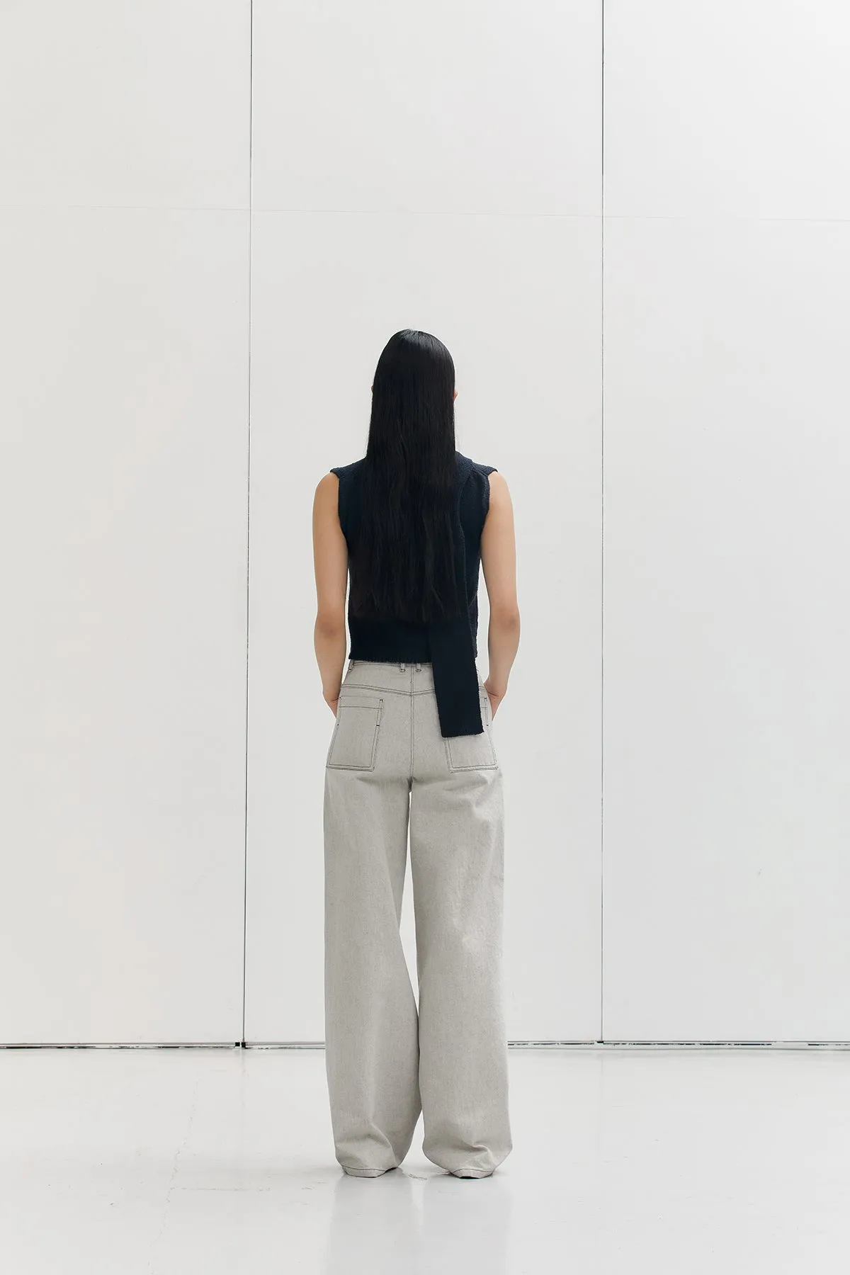 Channel Jeans In Ecru