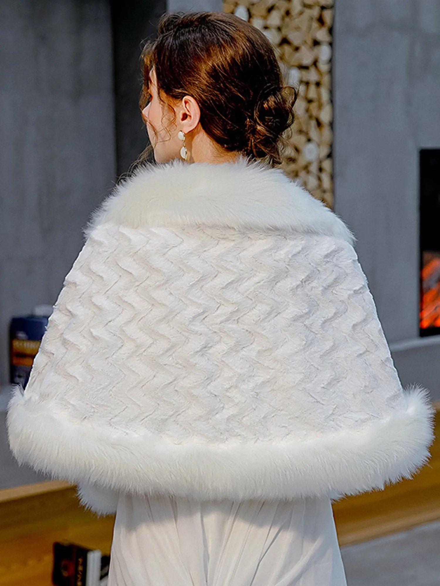 Faux Fur Bridal Wedding Fashion Shawl