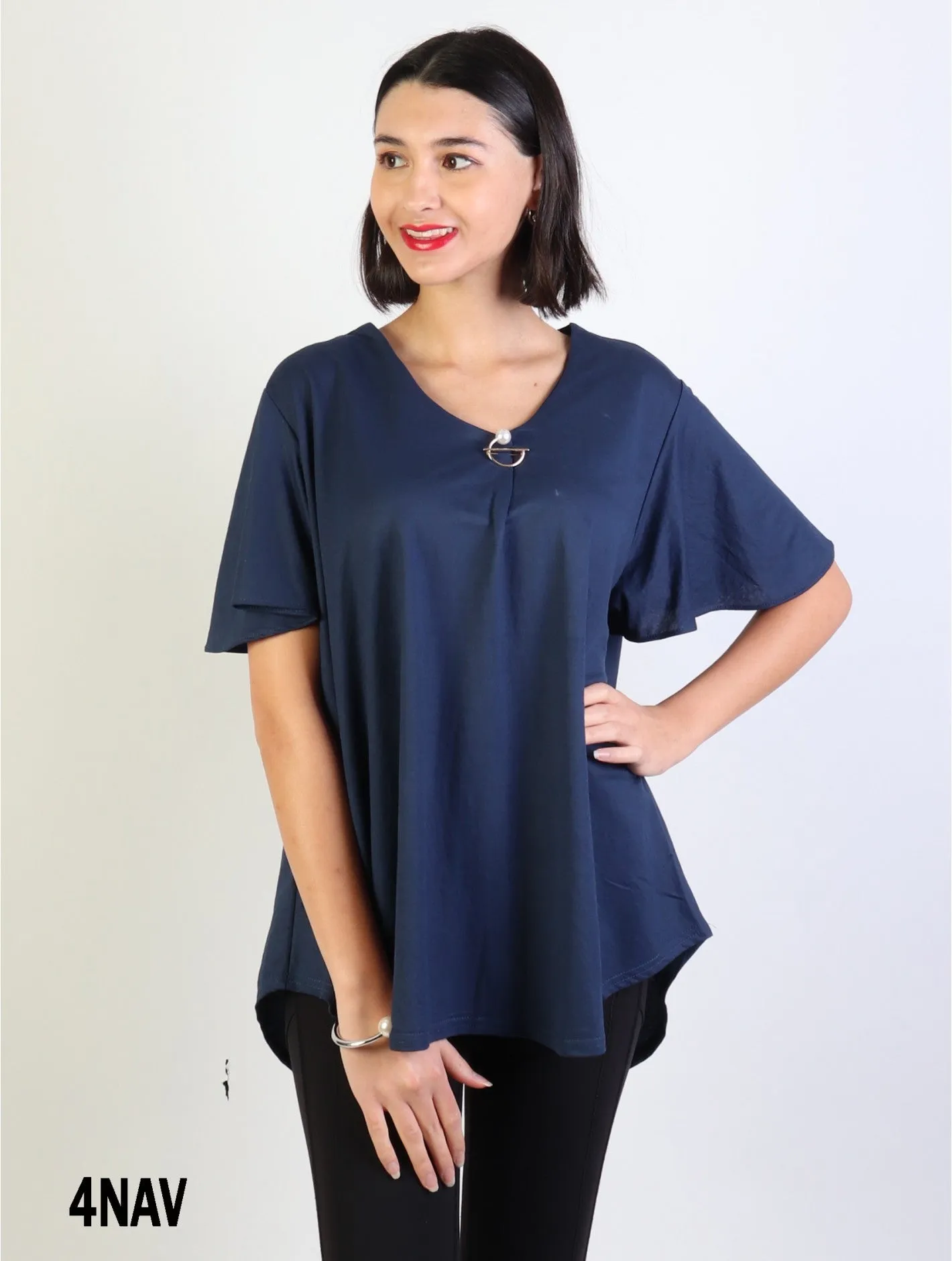 Shirt - High/Low Hem w/ Pearl Pin