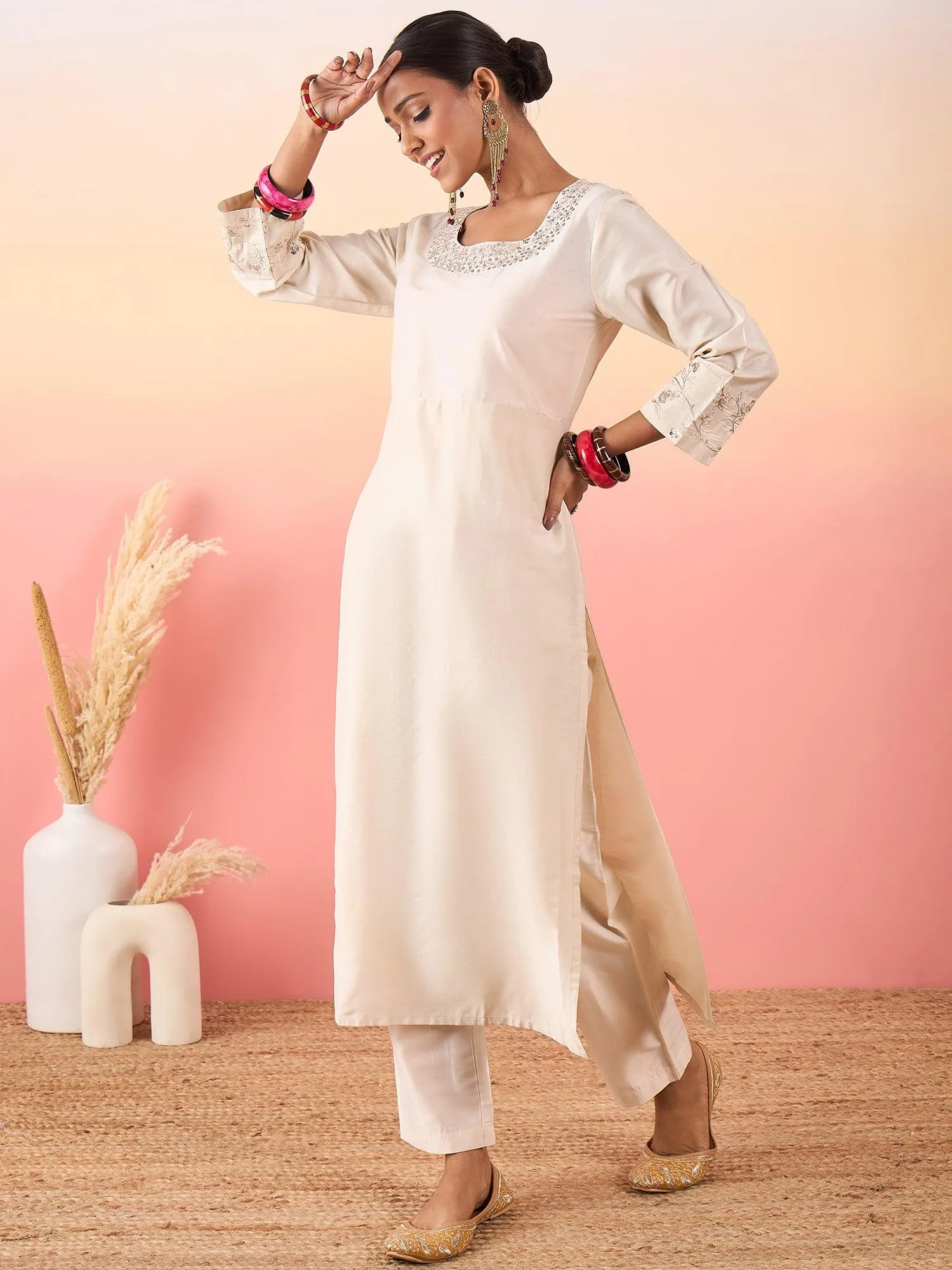 Women Floral Yoke Design Regular Kurta with Trousers